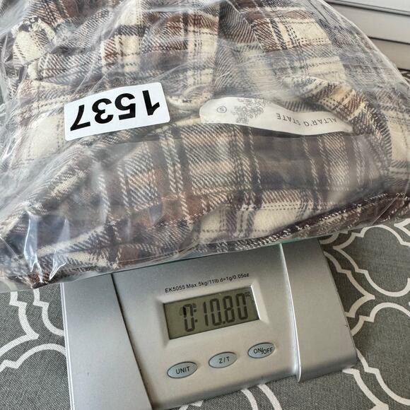 Altard State Flannel Shirt Womens Small Oversized Plaid Boho Western Raw Hem - Picture 12 of 12